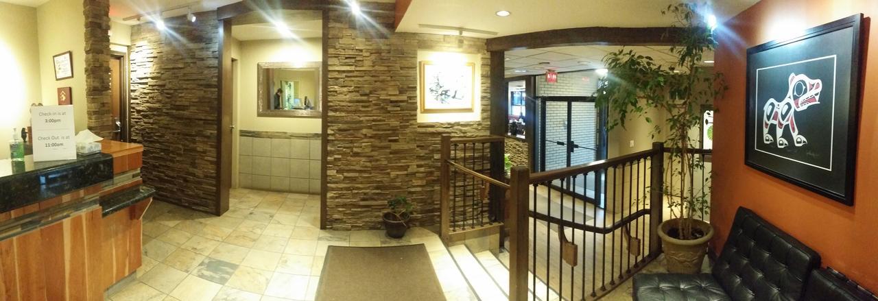 Bear Country Inn テラス エクステリア 写真